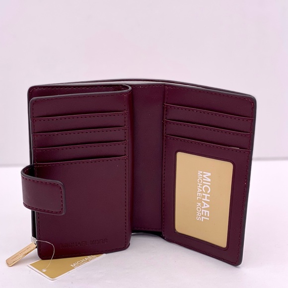 Michael Kors Jet Set Medium Two-Tone Logo Wallet - Picture 4 of 11